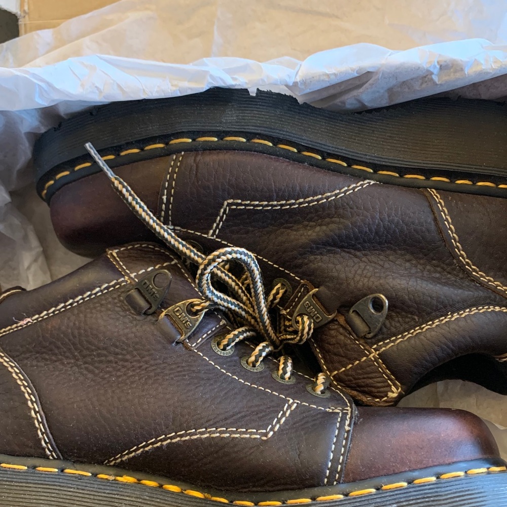 Doc Martens Dark brown vintage: high lace up boots